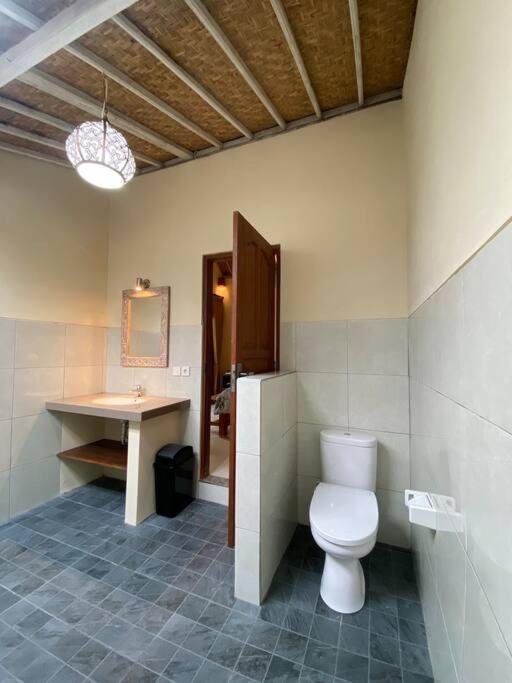 Villa Daksina II - 3 Bedrooms Private Villa In Ubud ภายนอก รูปภาพ