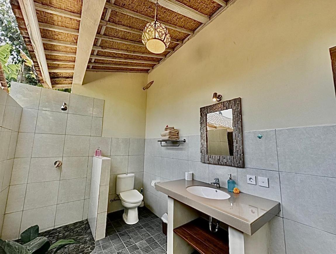 Villa Daksina II - 3 Bedrooms Private Villa In Ubud ภายนอก รูปภาพ